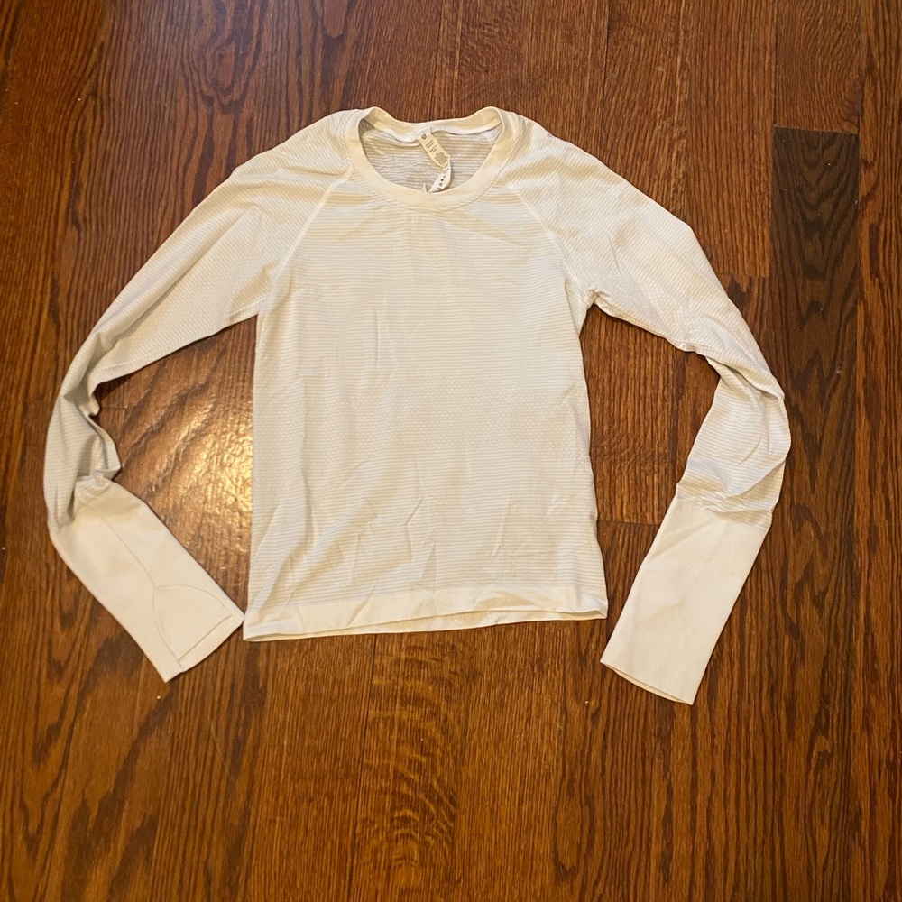 Lululemon white shirt